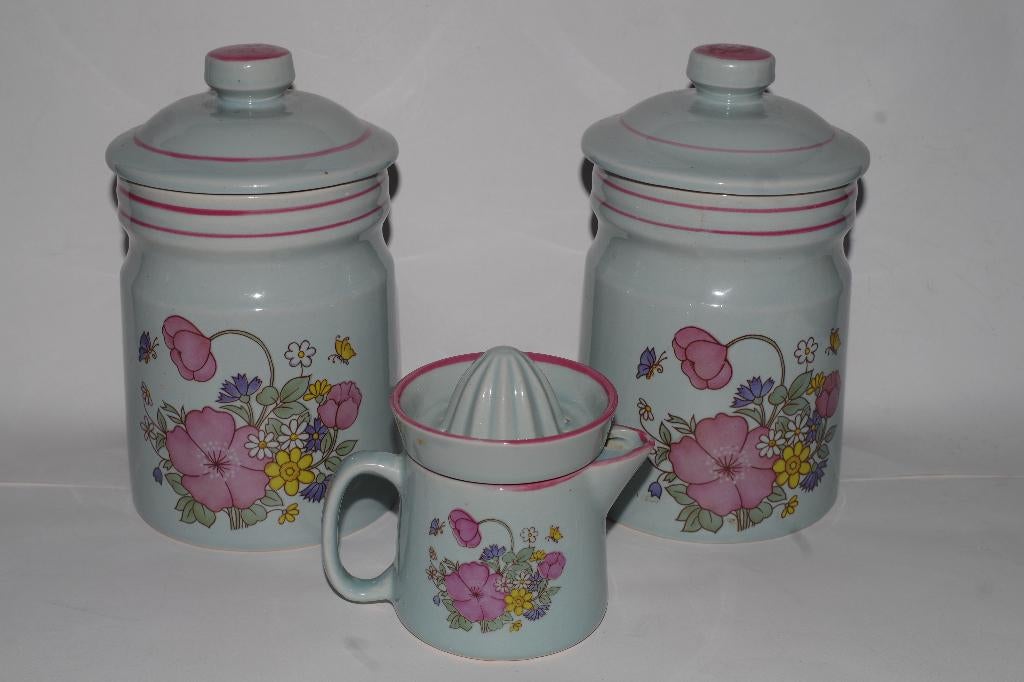 voorraadpotten en citruspersje, Ophalen, Zo goed als nieuw