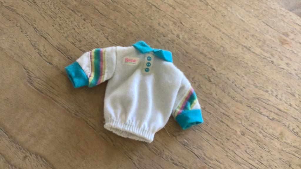 Barbie shirt, Ophalen of Verzenden, Zo goed als nieuw, Kleertjes