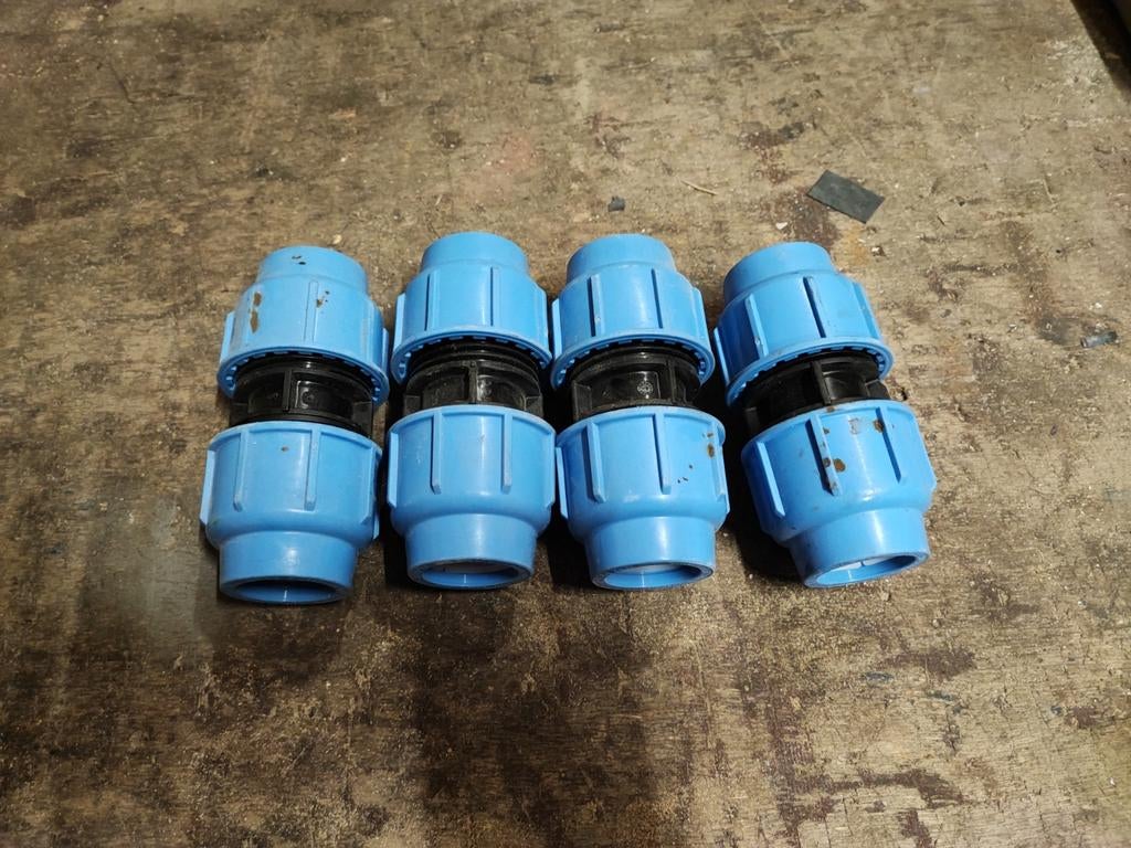 4x Koppelingen Tyleen Rond 32mm, Ophalen, Gebruikt, Overige typen