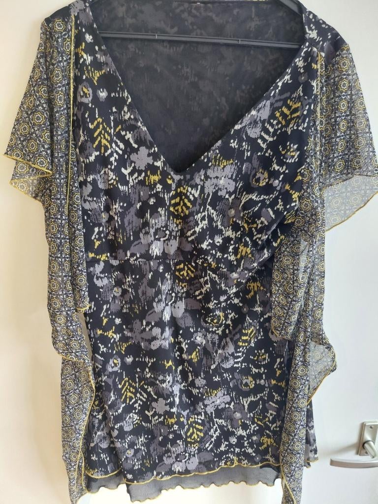 Top mtM, Ophalen of Verzenden, Zo goed als nieuw, Maat 38/40 (M), Zonder mouw