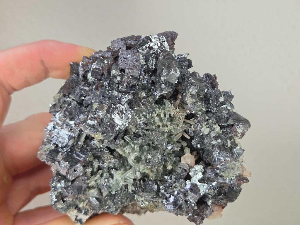 Galeniet, Calciet UV en Kwarts, Ophalen of Verzenden, Mineraal