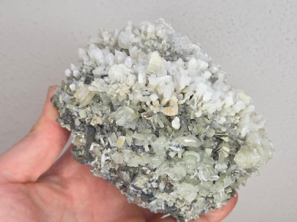 Galeniet, Kwarts, Calciet UV, Verzamelen, Mineralen en Fossielen, Ophalen of Verzenden, Mineraal