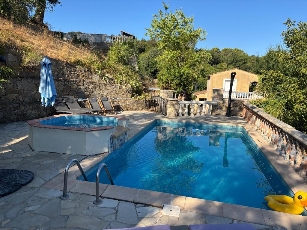 Huis met 4 slaapkamers in hartje Provence, Vakantie, Vakantiehuizen | Frankrijk, 8 personen, 4 of meer slaapkamers, In bergen of heuvels