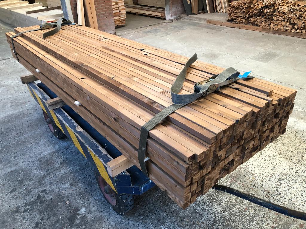 Partij Grenen balkjes Thermisch gemodificeerd, Ophalen, Nieuw, 250 cm of meer, Balken