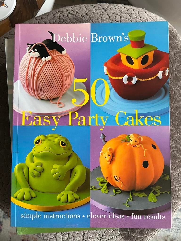 Verschillende boeken Taarten en Cupcakes, Ophalen of Verzenden, Zo goed als nieuw, Taarten of Cupcakes, Boek of Tijdschrift