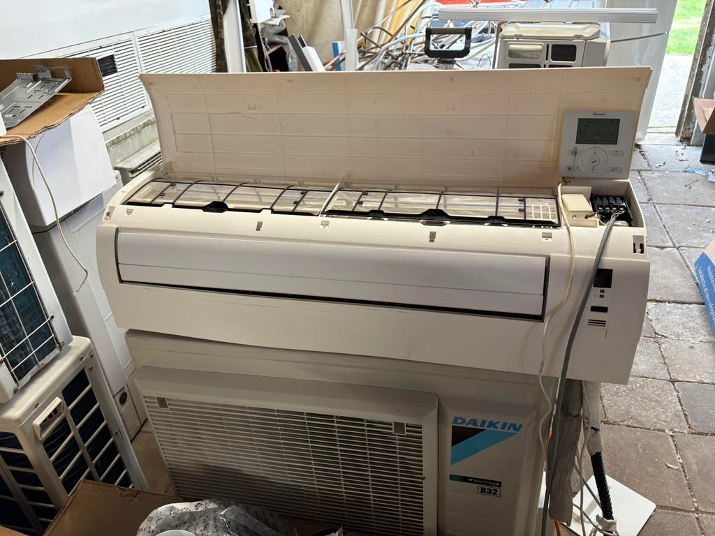 Daikin comfora FTXP 7  kw inverter refurbisched, 3 snelheden of meer, Ophalen of Verzenden, Zo goed als nieuw, 100 m³ of groter