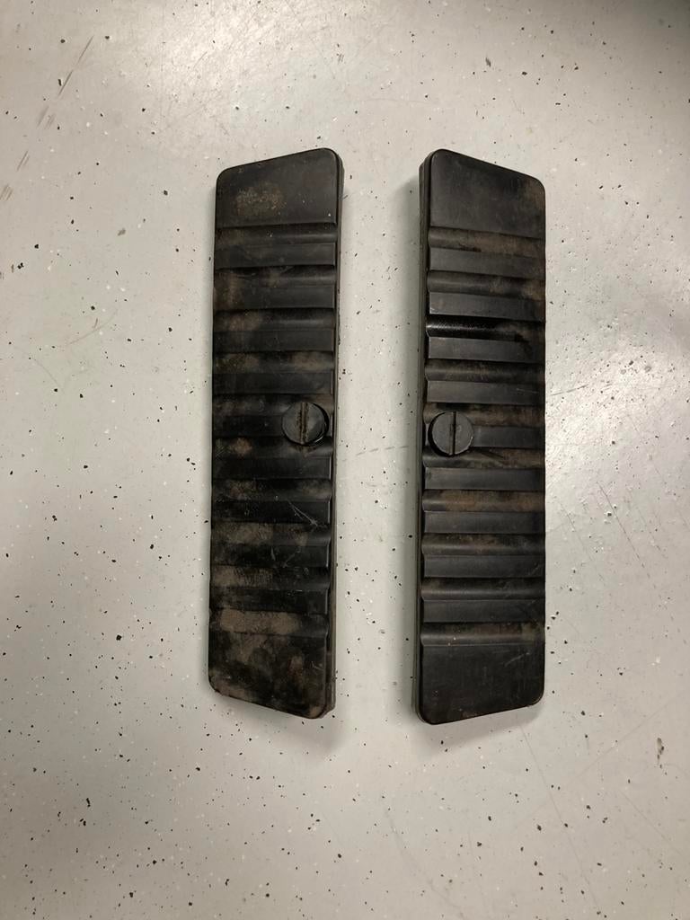 Kapjes achterdrager gereedschapvak jawa babetta 210, Ophalen of Verzenden, Overige typen, Overige merken