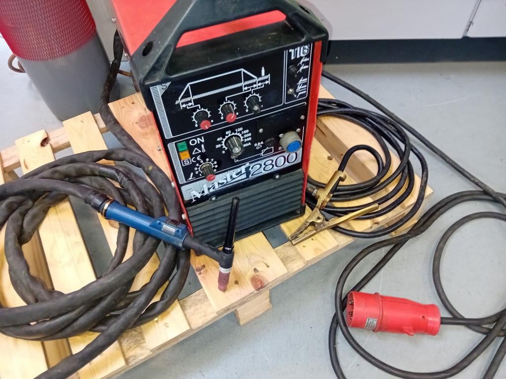 KEMPPI master 2800 Tig HF lastoestel € 495,00, Ophalen, Zo goed als nieuw, 250 ampère of meer, Tig