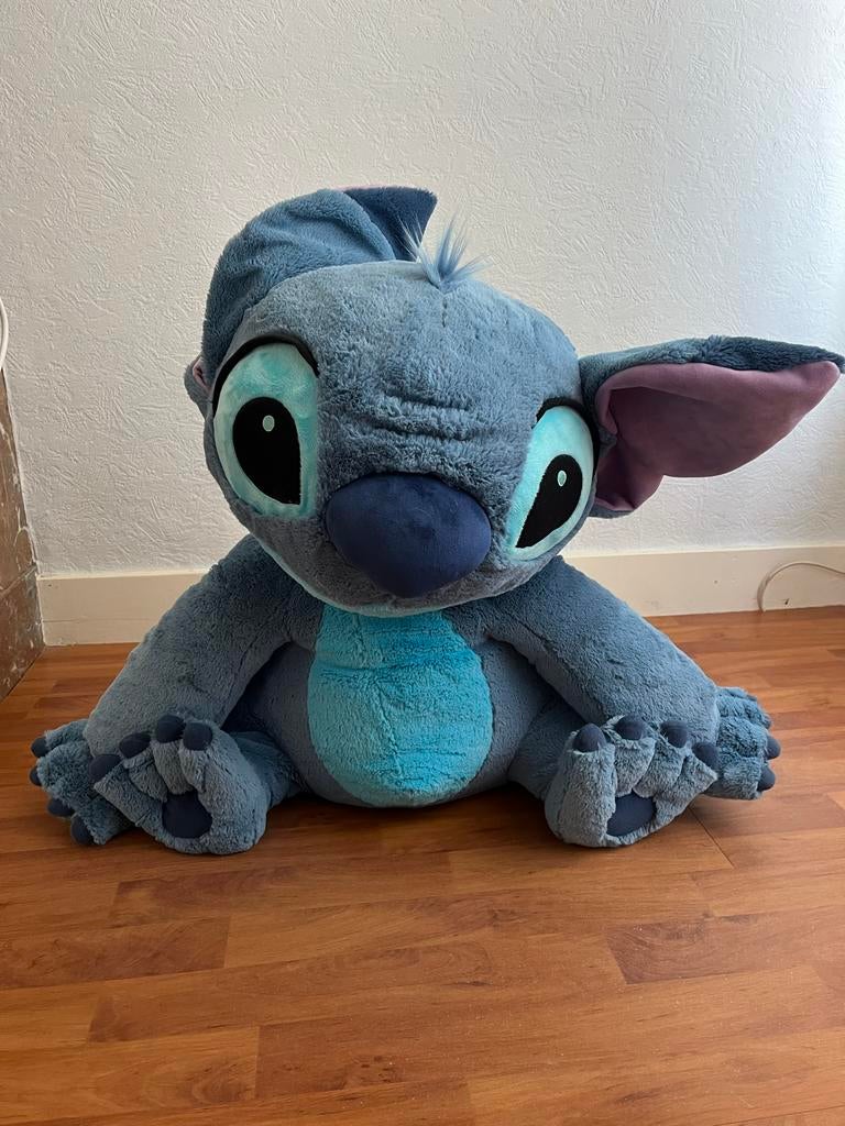 Grote Stitch knuffel van Disneyland Paris, Kinderen en Baby's, Speelgoed | Knuffels en Pluche, Disney, Disney, Overige typen, Blauw