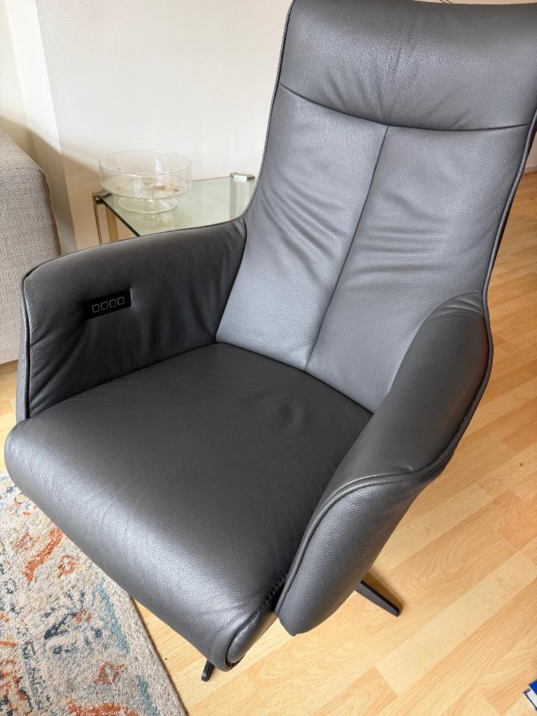 relax stoel elektrisch verstelbaar met accu, Huis en Inrichting, Fauteuils, Ophalen, 75 tot 100 cm, Zo goed als nieuw, Modern