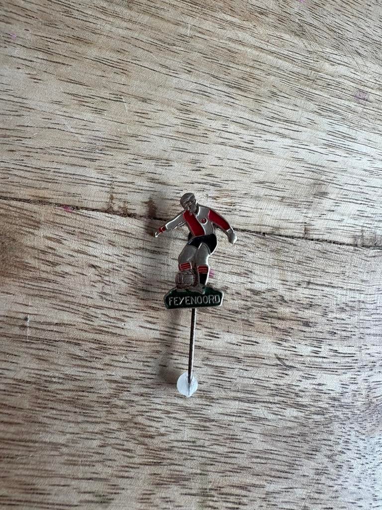 Feyenoord speldje, Verzamelen, Ophalen of Verzenden