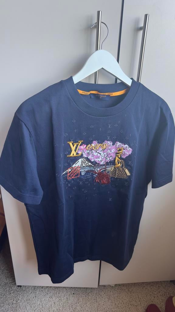 Louis vuitton lv t-shirt shirt shirtjes tee blauw navy, Kleding | Heren, T-shirts, Ophalen of Verzenden, Nieuw, Maat 48/50 (M)