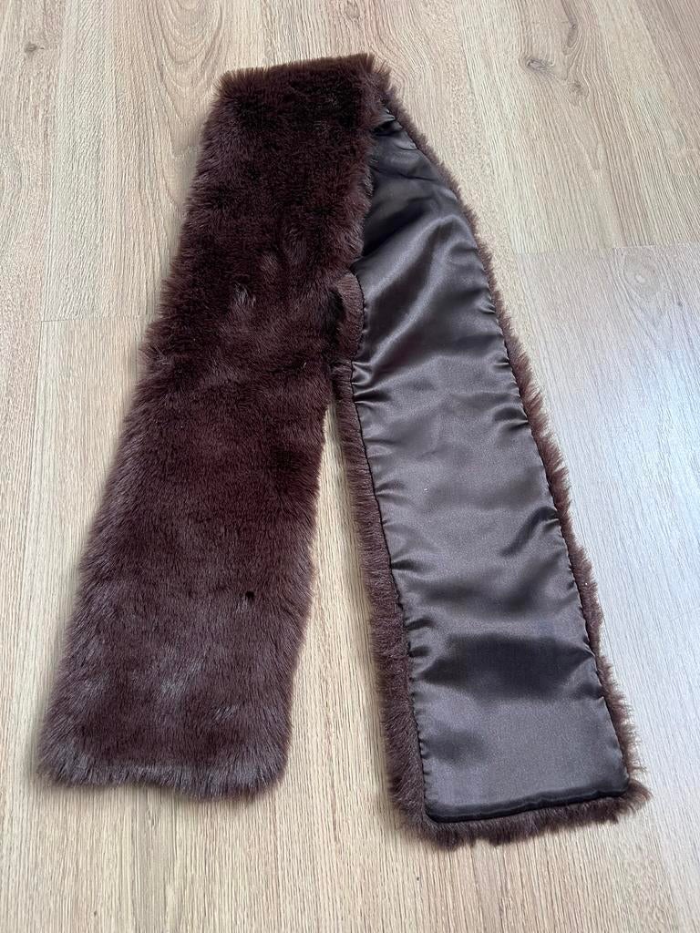 Bijenkort accessoires bruine faux-fur nep bond sjaal, Ophalen of Verzenden, Zo goed als nieuw, X, Sjaal