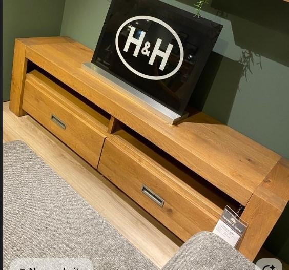 gezocht: henders & hazel tv kast 180cm, Huis en Inrichting, Kasten | Televisiemeubels, Ophalen, 50 tot 100 cm, Zo goed als nieuw