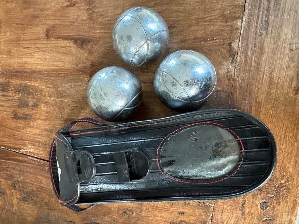 3 Jeu de Boules ballen met handig tasje, Sport en Fitness, Overige Sport en Fitness, Ophalen of Verzenden, Gebruikt