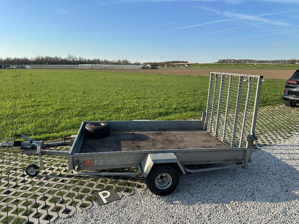 Enkelasser transporter met oprijklep – ideaal voor transport, Ophalen, Zo goed als nieuw