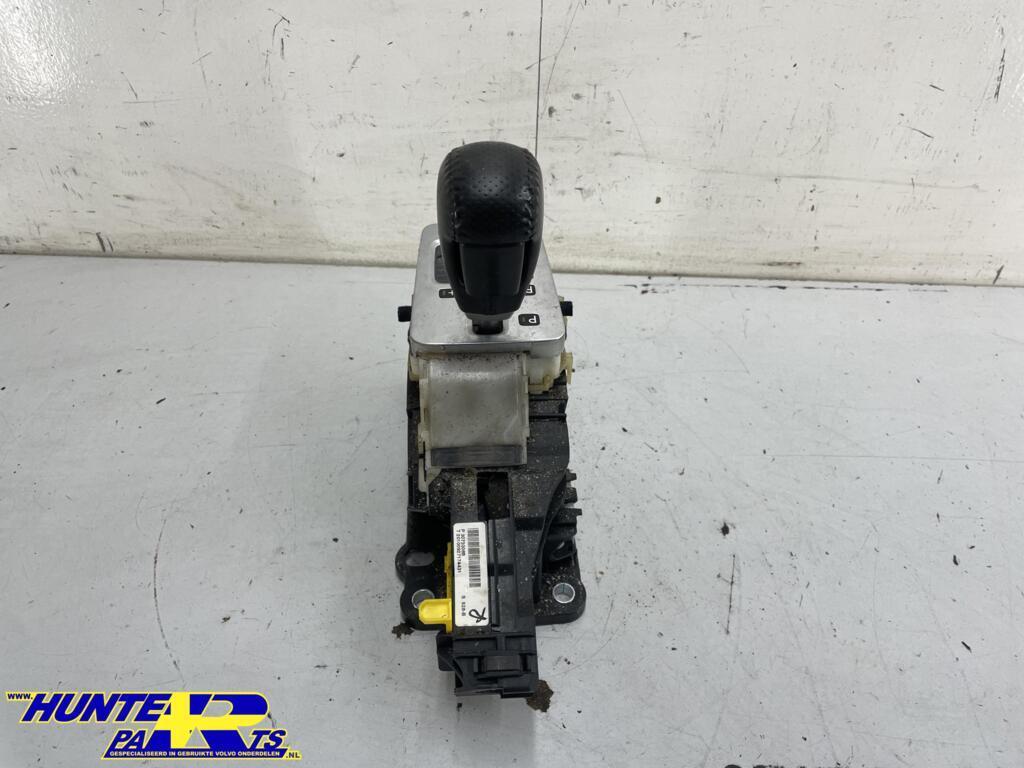 Selectiehendel automaat Volvo XC60/V70 I ('08-'17) 30733068, Auto-onderdelen, Gebruikt, Ophalen of Verzenden, Volvo, Volvo