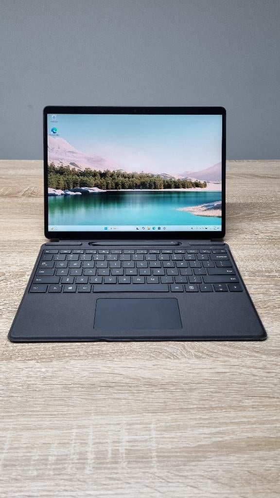 Microsoft Surface Pro 9 + Slim Pen, Gebruikt, Multi-touch, Ophalen of Verzenden, Draadloos