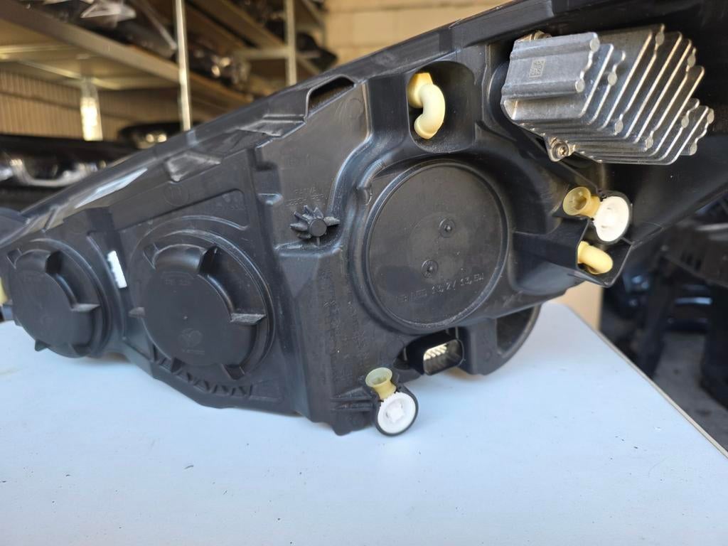 Ford Focus Mk4 LED  Koplamp rechts, Auto-onderdelen, Verlichting, Ophalen of Verzenden, Gebruikt, Ford