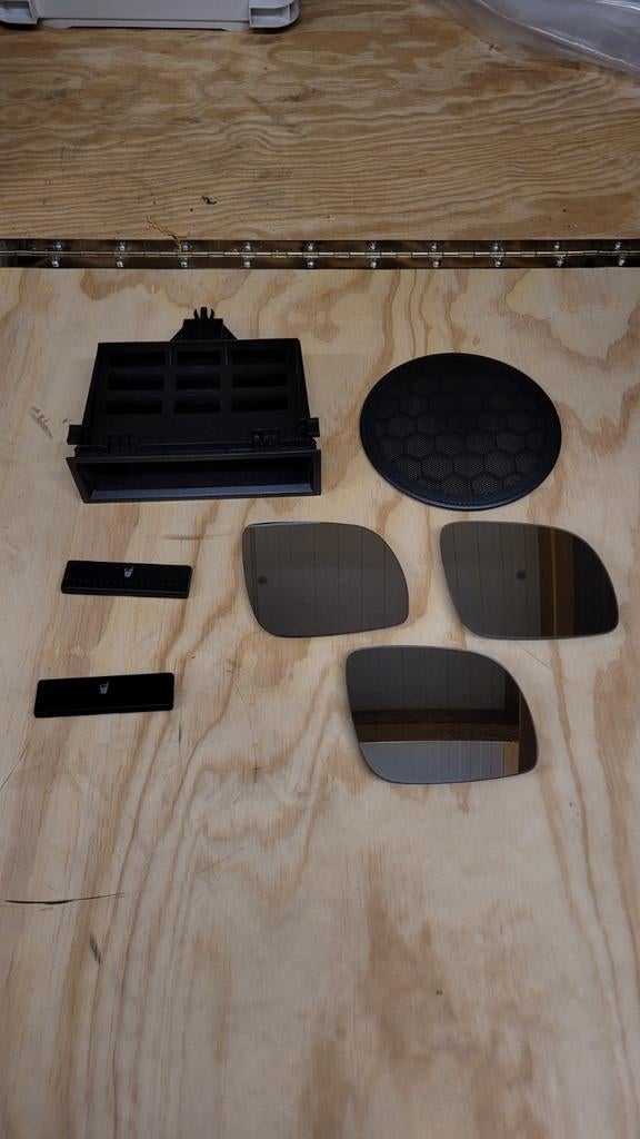 Volks wagen lupo onderdelen spiegel speaker bekerhouder, Ophalen of Verzenden, Gebruikt, Seat