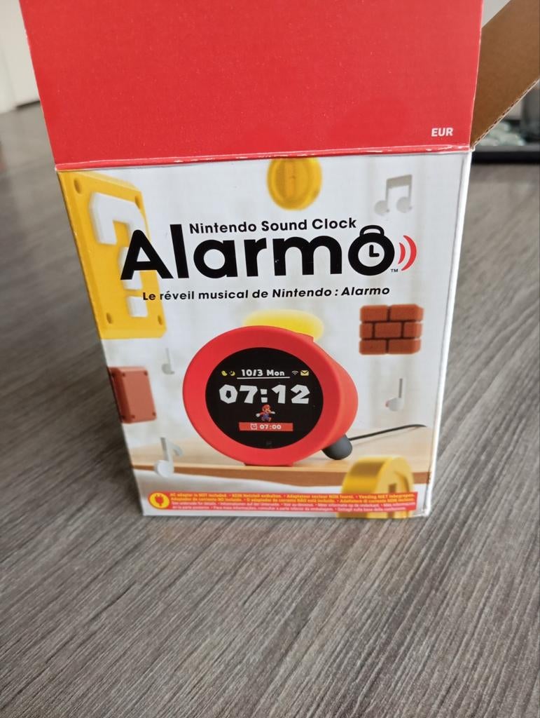 Nintendo alarmi clock, Ophalen, Zo goed als nieuw, Wekker of Tafelklok