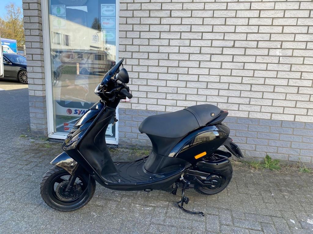 DE BESTE PIAGGIO ZIP SP 45 4-TAKT BLACK ON BLACK BROM BJ2007, PIAGGIO, Onbekend, Onbekend, Piaggio