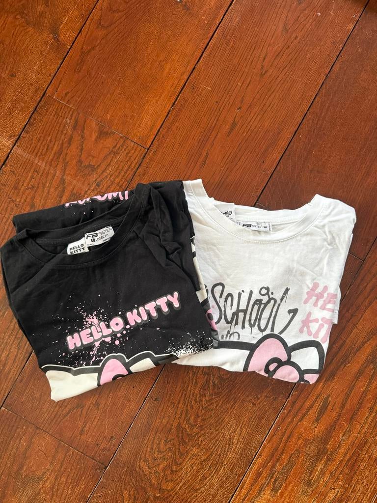 Hello Kitty T-shirts, 2 stuks, Maat 38/40 (M), Zwart, Ophalen of Verzenden, Zo goed als nieuw