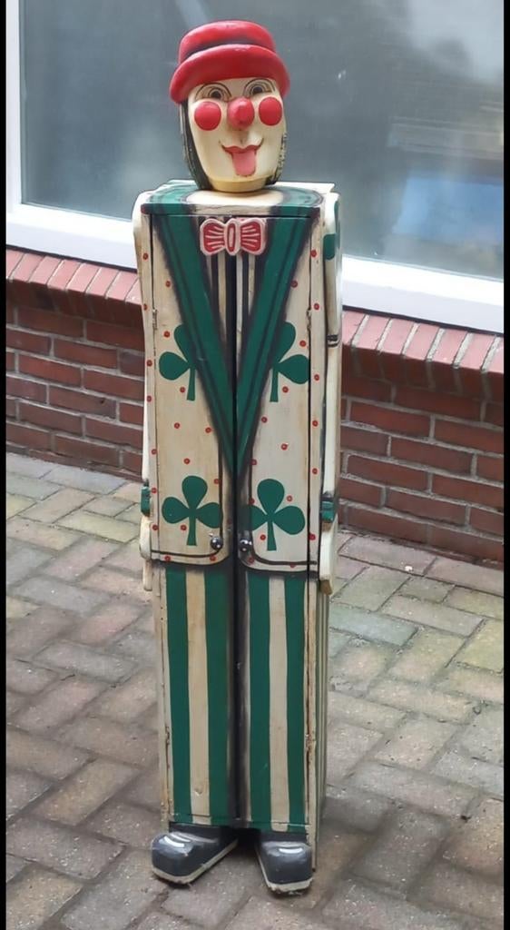 Pipo de Clown Kast zeer uniek, Ophalen