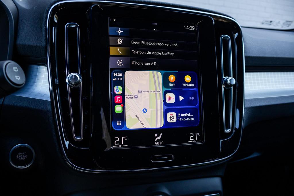 Volvo XC40 1.5 Facelift|AdaptiveCruise|PrivacyGlass|, Stof, Gebruikt, Euro 6, Plug-in hybride