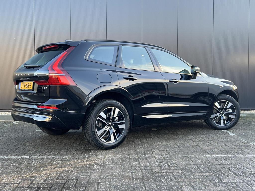 Volvo XC60 2.0 T6 Plug-in hybrid AWD Essential / Driver assi, Automaat, Stof, Gebruikt, 4 cilinders