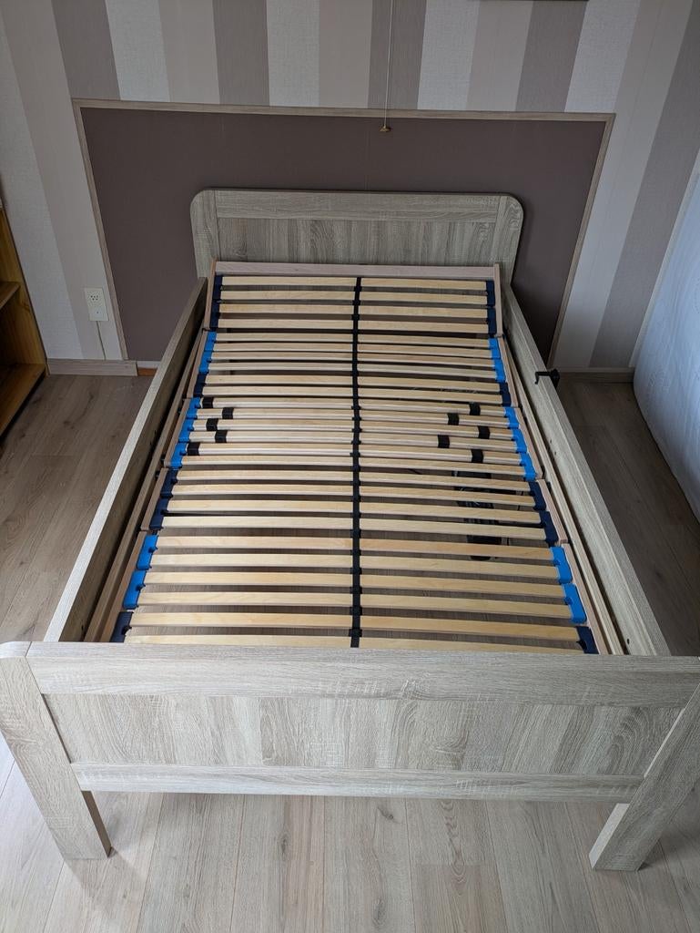 Senioren/ Twijfelaar bed met verstelbare lattenbodem, Huis en Inrichting, Ophalen, Twijfelaar, Hout, 120 cm