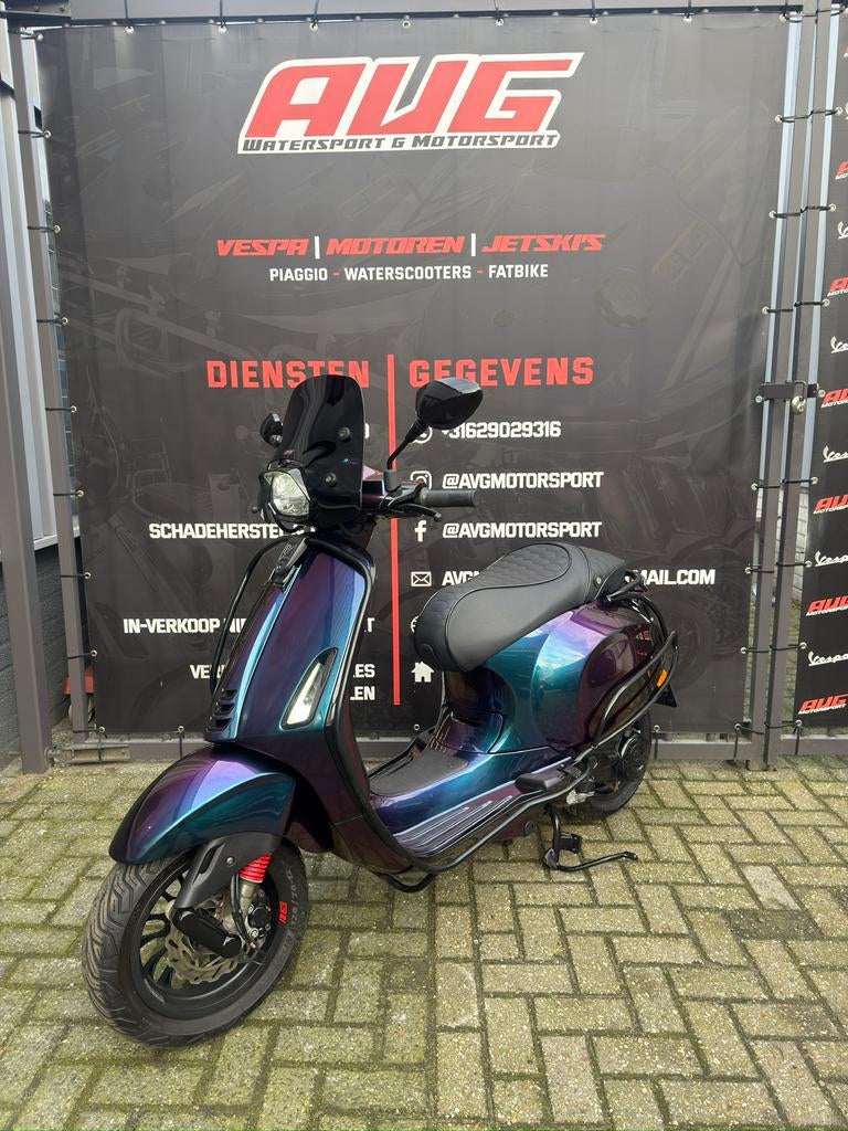 CUSTOM Vespa Sprint 45km brom 2018 E4 PURPLE KAMELEON, Overige modellen, Maximaal 45 km/u, Ophalen of Verzenden, Zo goed als nieuw