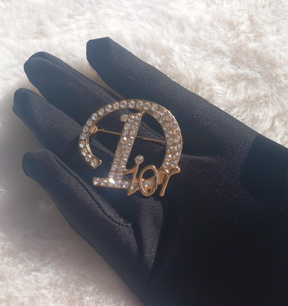 Mooie broche, Overige materialen, 4 tot 7 cm, Nieuw, Ophalen of Verzenden