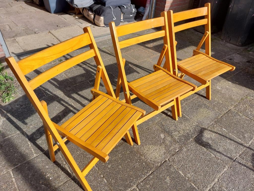 3 vintage Houten klapstoeltjes, Huis en Inrichting, Stoelen, Ophalen, Bruin, Drie