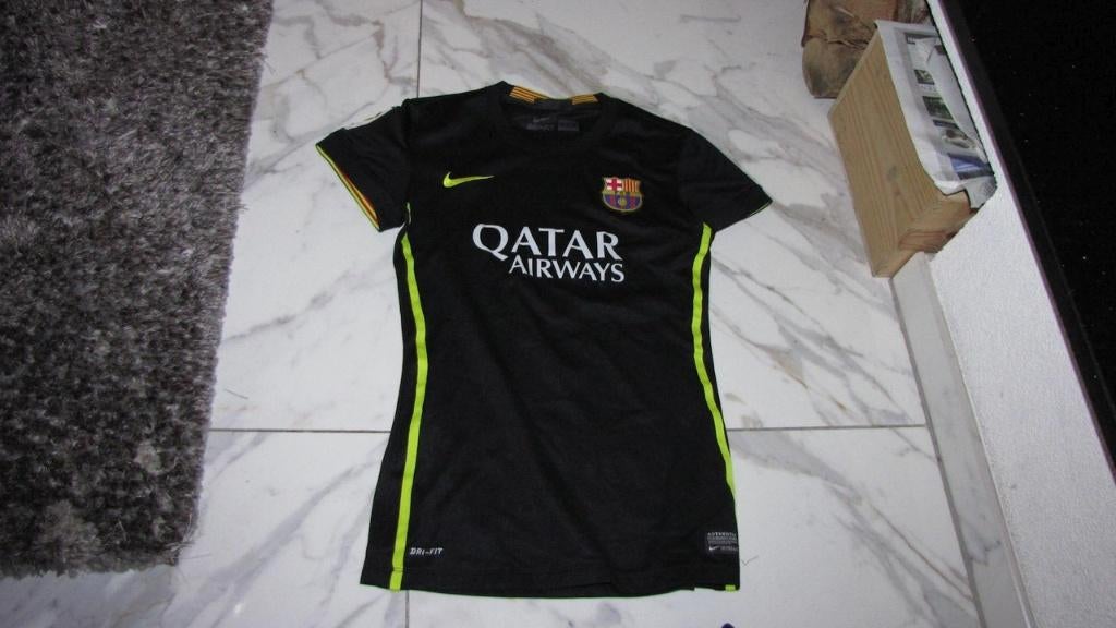164-xs FC BARCELONA voetbal shirt, Ophalen of Verzenden, Zo goed als nieuw, Meisje, Sport- of Zwemkleding