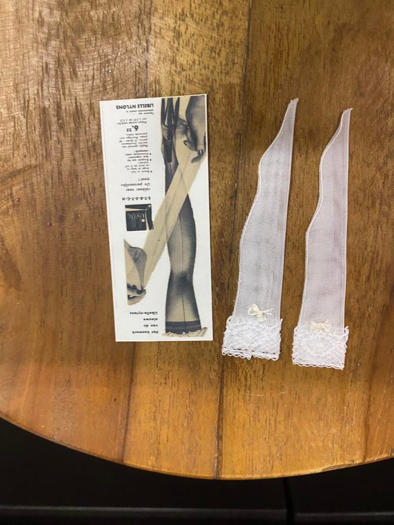 Kanten poppenhuis kousen wit en zwart, Verzenden, Nieuw, Poppenhuis