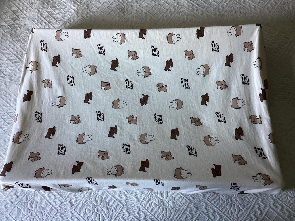 Aankleedkussen baby met 2 hoezen, Ophalen, Zo goed als nieuw, Aankleedkussen