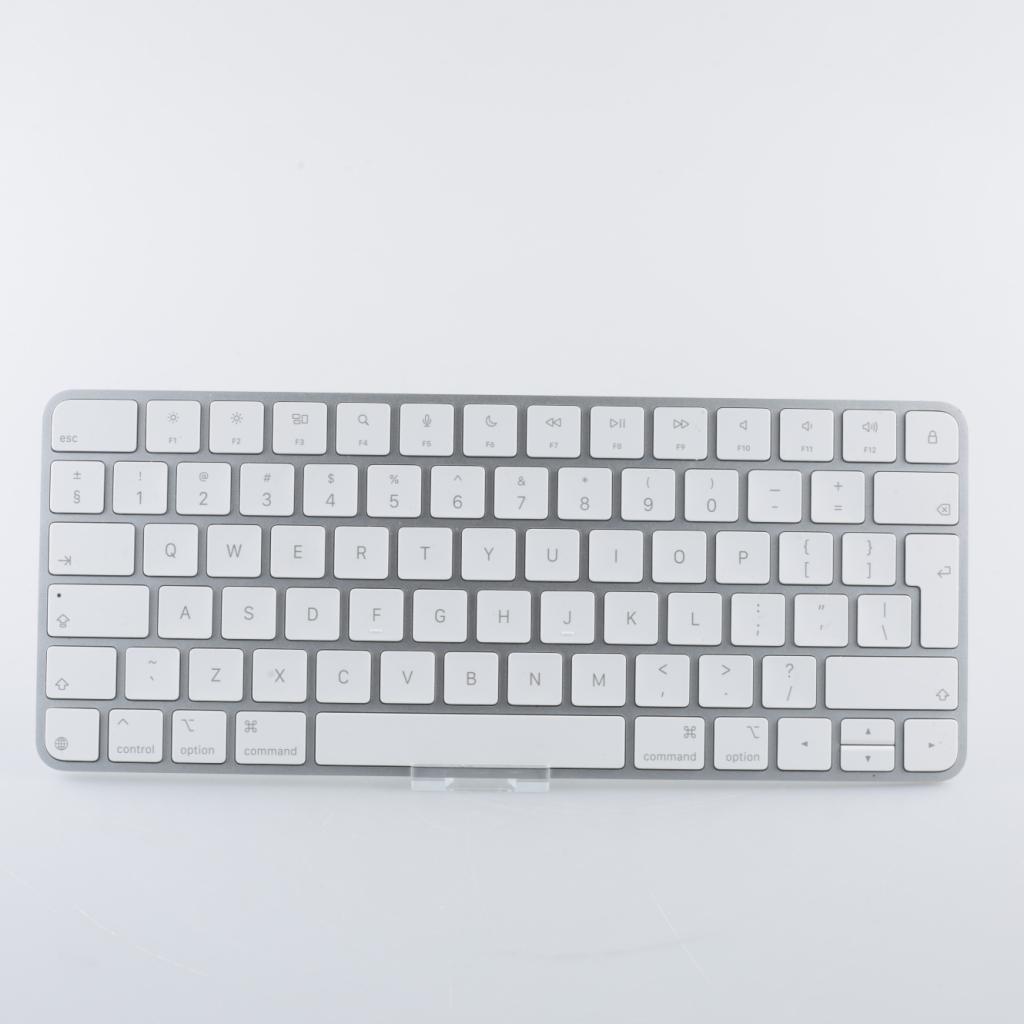 Apple magic keyboard USB-C A3202 Wit, Apple, Zo goed als nieuw, Support@apple.com, One Apple Park Way
Cupertino, CA 95014
United States