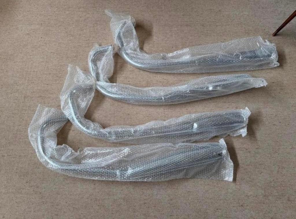 Honda uitlaten NIEUW 4-uit CB350 Four., Ophalen, Nieuw