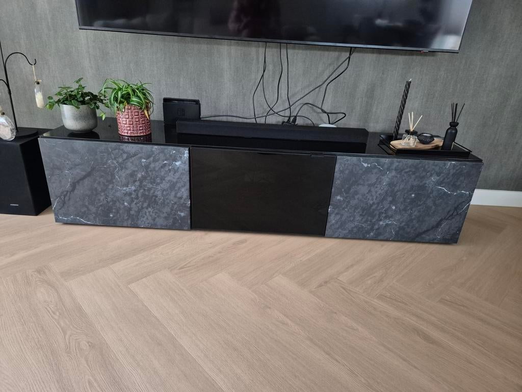 Tv meubel marmerlook, Huis en Inrichting, Kasten | Televisiemeubels, Ophalen, 150 tot 200 cm, Zo goed als nieuw, Minder dan 100 cm