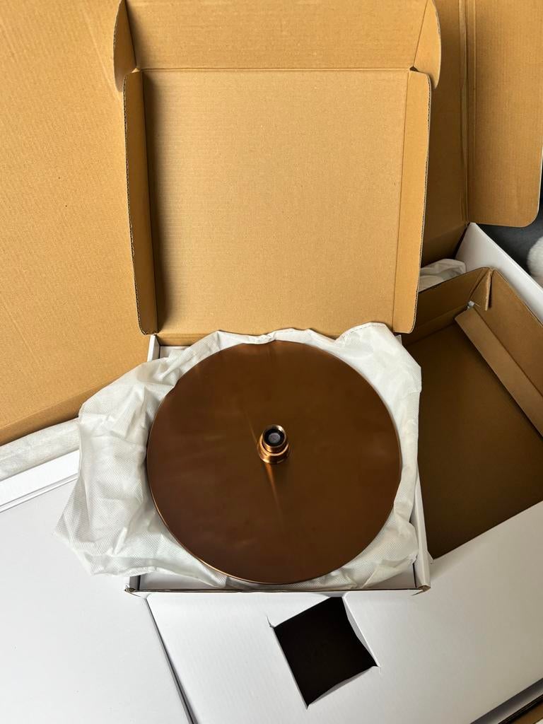 GLOEDNIEUWE koperkleurige doucheset met regendouche, Doe-het-zelf en Verbouw, Sanitair, Nieuw, Douche, Koper, Ophalen of Verzenden