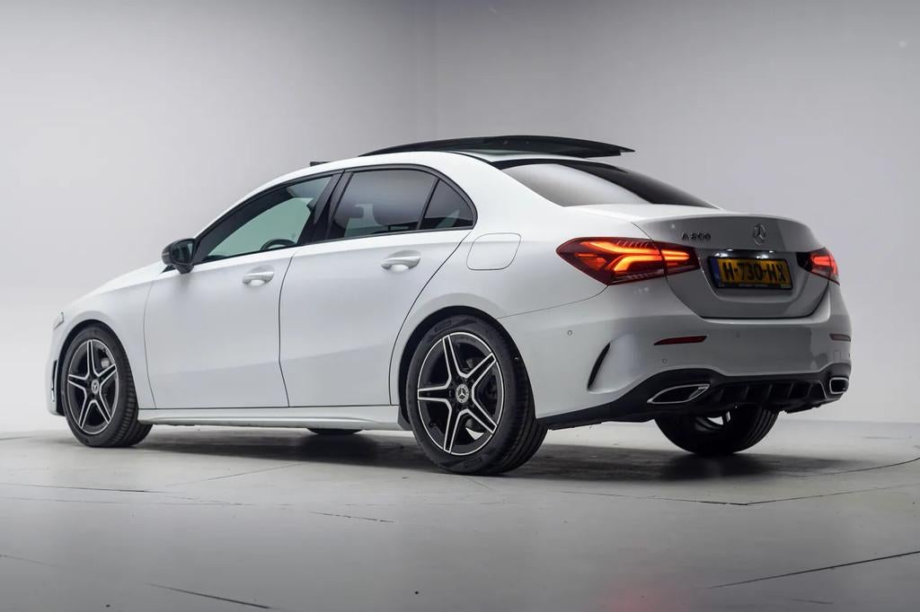 Mercedes-Benz A-Klasse LIMOUSINE 200 Business Solution AMG A, Automaat, Gebruikt, Lichtsensor, 4 cilinders