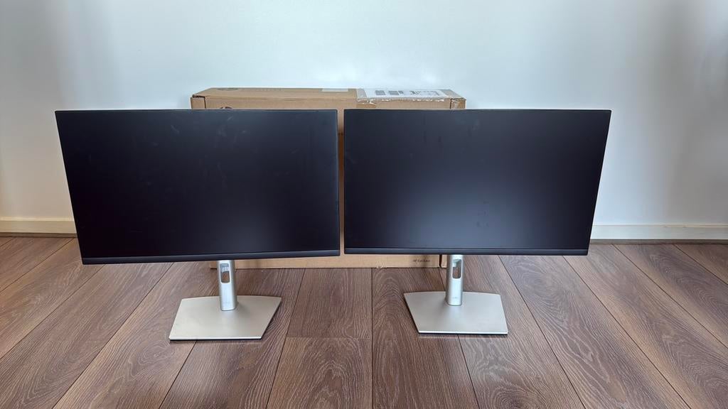 Set van 2x Dell P2422HE 24" USB-C Hub Monitoren – Als Nieuw, Computers en Software, Monitoren, IPS, In hoogte verstelbaar, Full HD