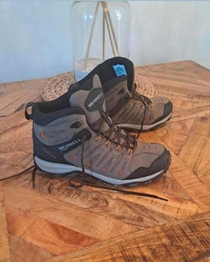 Wandelschoenen man maat 43 merk merrel., Ophalen of Verzenden, Zo goed als nieuw, Schoenen