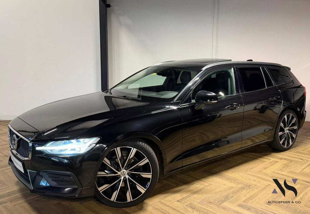 Volvo V60 2.0 D4 Momentum PANO CAM KEYLESS, Auto's, Volvo, Bedrijf, Te koop, V60, ABS, Achteruitrijcamera, Adaptive Cruise Control
