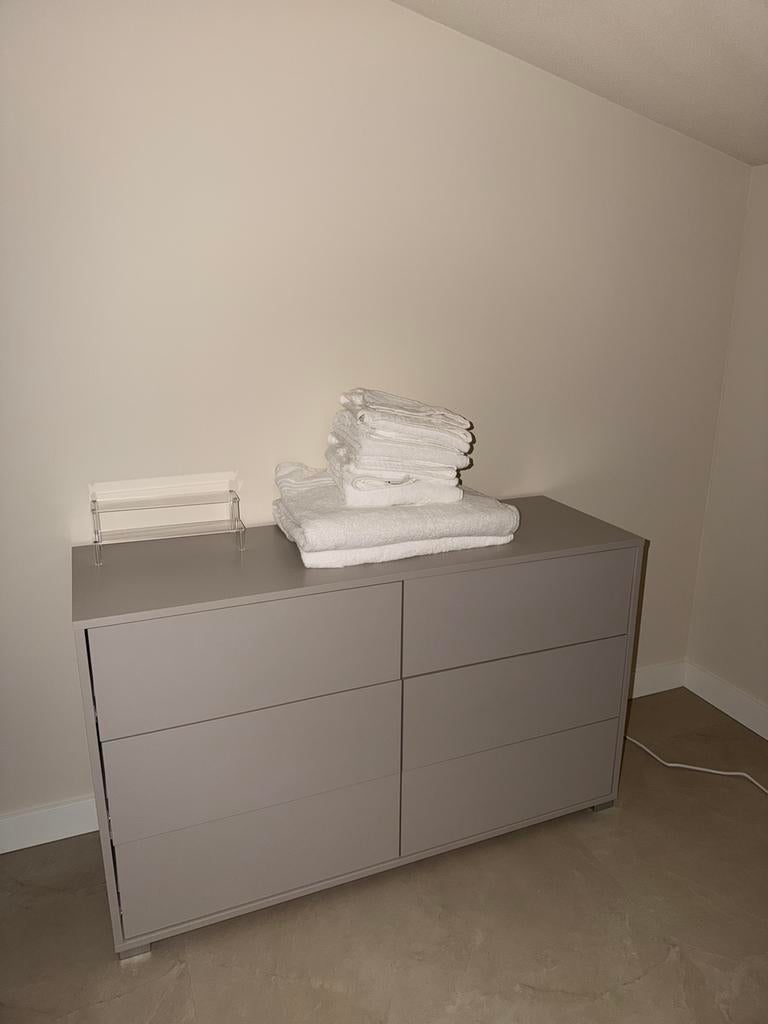 Meubella kasten, Ophalen of Verzenden, Zo goed als nieuw, Bakstenen