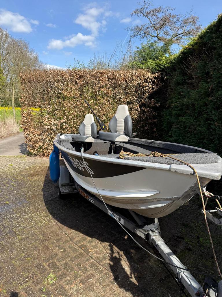Vissersboot en trailer, Watersport en Boten, Vis- en Consoleboten, Ophalen, Gebruikt, Tot 10 pk, Elektrisch