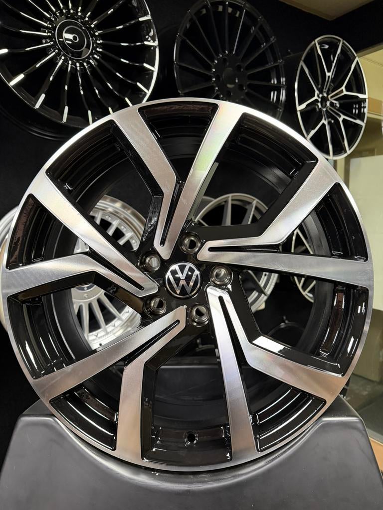 19 inch velgen voor Volkswagen Brescia look 5x112 Golf 6 7 8, Auto-onderdelen, Banden en Velgen, 19 inch, Velg(en), Nieuw, Ophalen of Verzenden