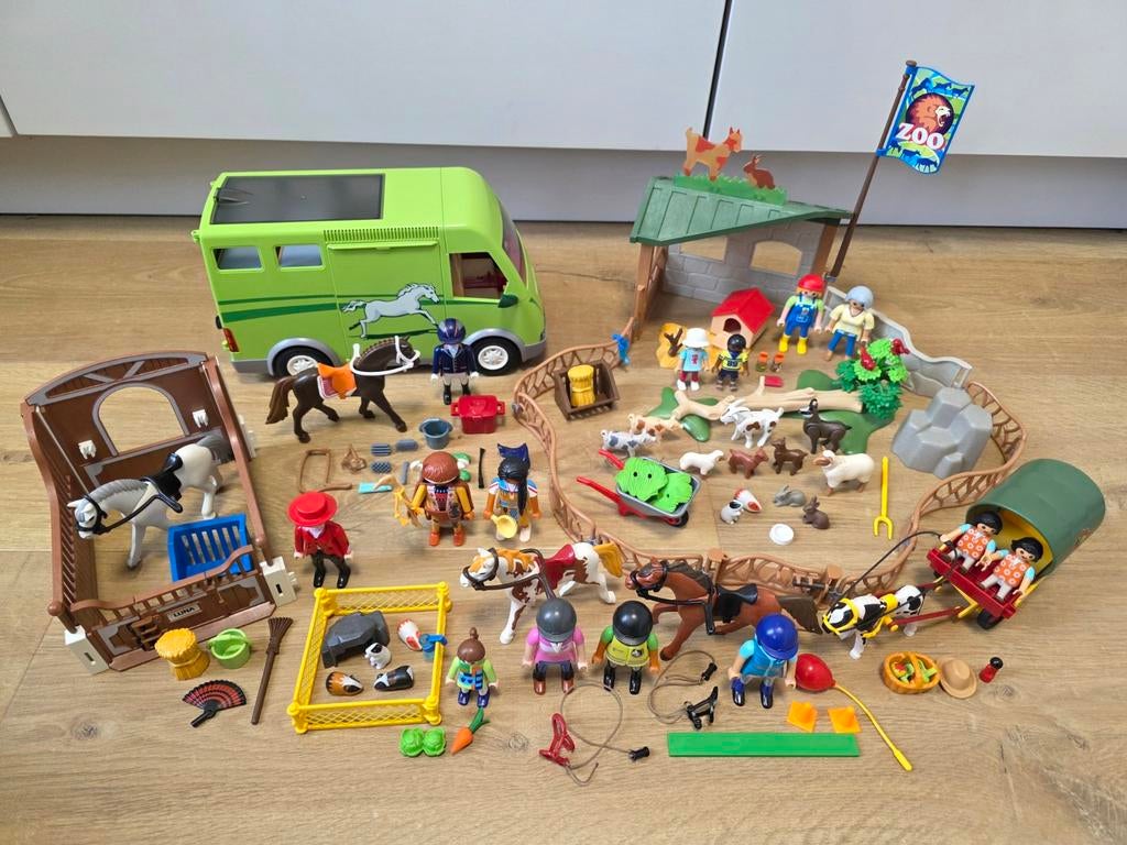 Playmobil 6635 kinderboerderij, 6928 paarden vrachtwagen etc, Ophalen of Verzenden, Zo goed als nieuw