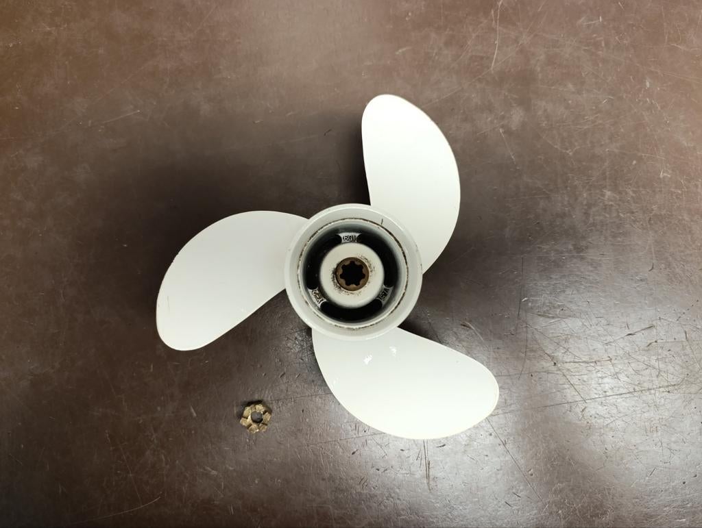 Yamaha schroef 8pk 2025 8.5X7.5-N, Watersport en Boten, Ophalen of Verzenden, Zo goed als nieuw, Motor en Techniek